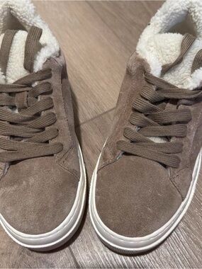 Steve Madden Taupe Suede Lace-Up Sneakers with Sherpa Collar